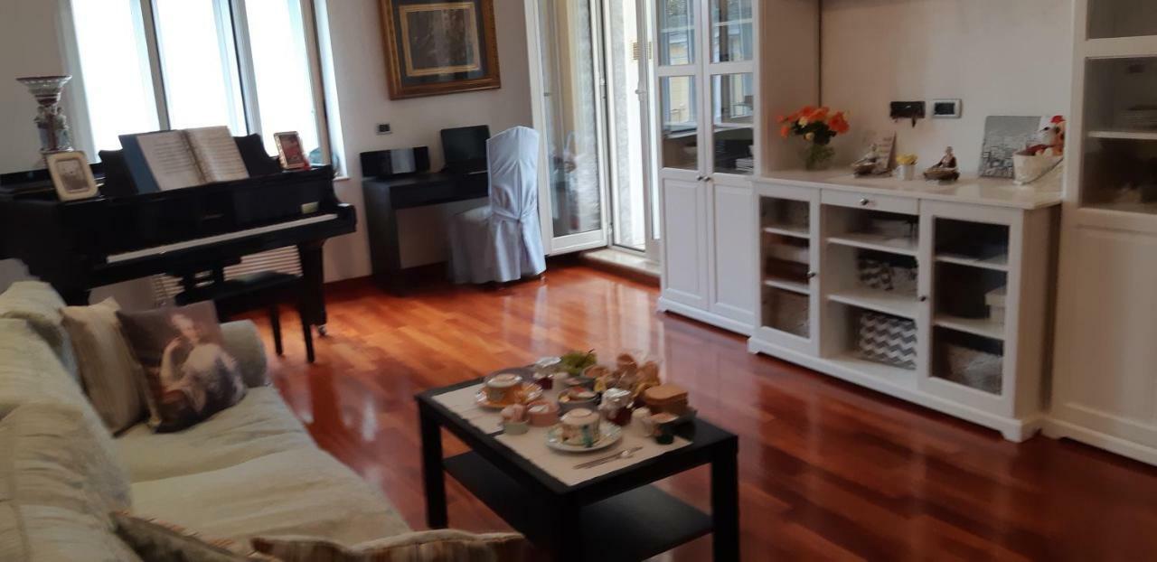 Dolce Vomero Homestay *